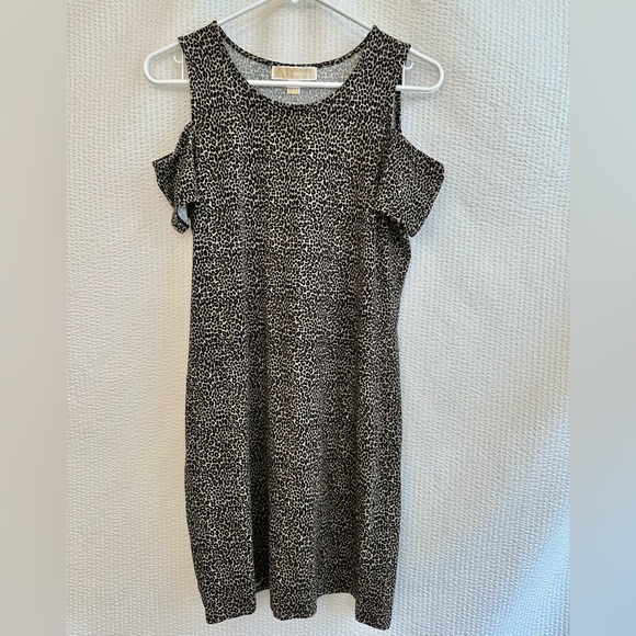 Michael Kors Dresses & Skirts - Michael Kors Women’s Leopard Print Black Tan Cold Shoulder Dress Size: Small